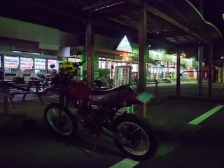 02.jpg