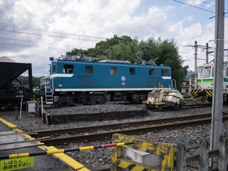 05.jpg