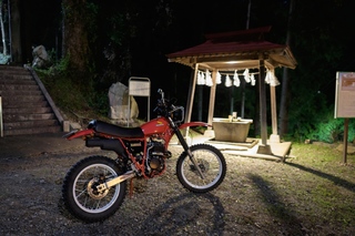 16b.jpg
